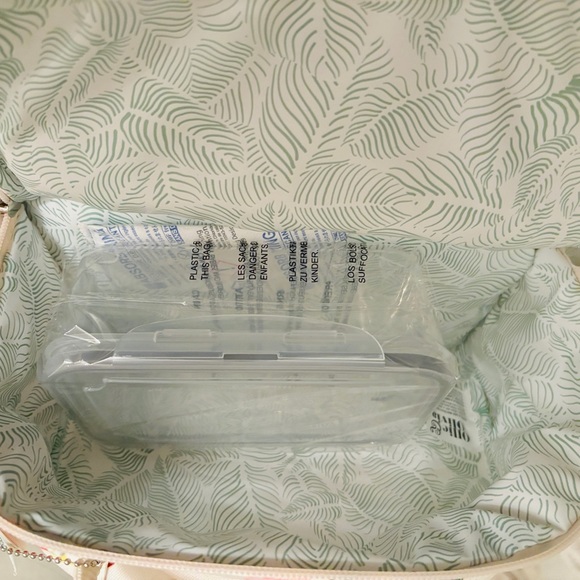 Ollie & Olivia Colorful Italian Themed Lunch Bag - Picture 5 of 7